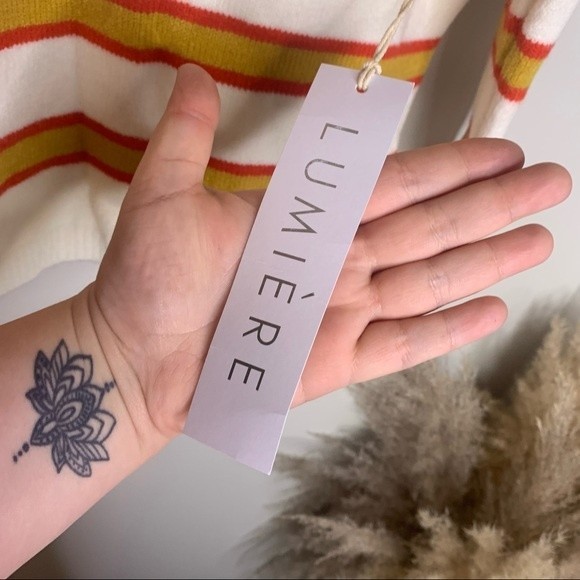 Lumiere Striped Sweater size Small - Picture 13 of 14